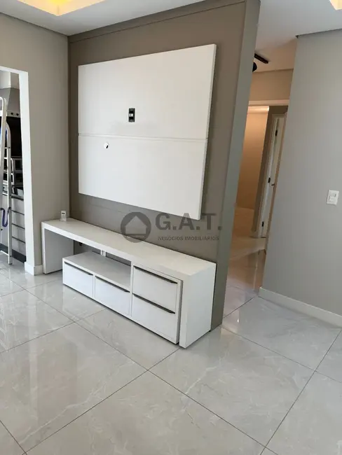 Foto 2 de Apartamento com 2 quartos para alugar, 64m2 em Aparecidinha, Sorocaba - SP