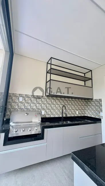 Foto 9 de Casa de Condomínio com 4 quartos à venda, 306m2 em Votorantim - SP