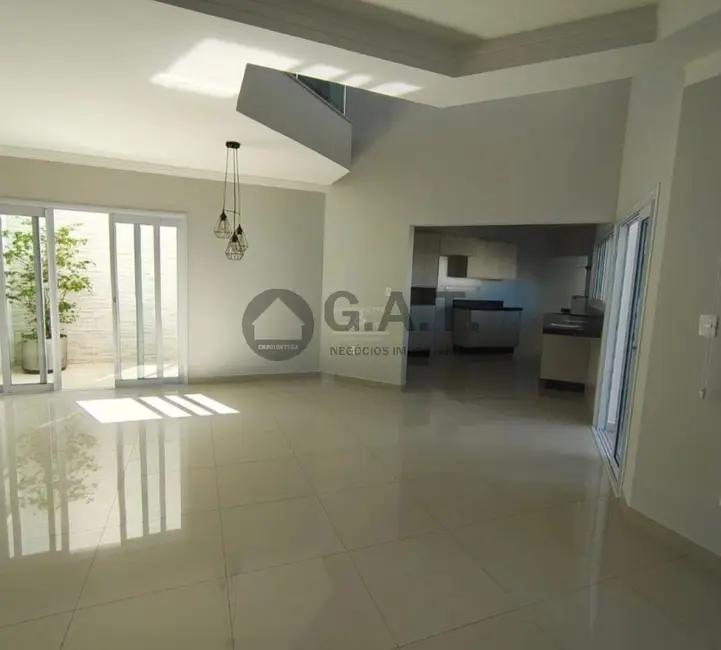 Foto 4 de Casa de Condomínio com 3 quartos para alugar, 250m2 em Sorocaba - SP