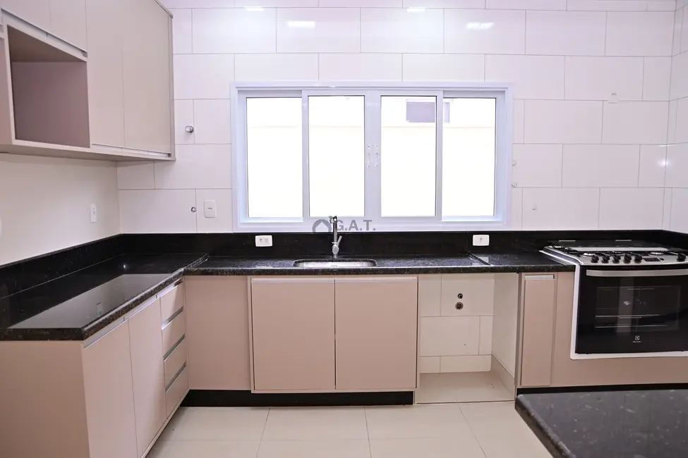 Foto 7 de Casa de Condomínio com 3 quartos à venda, 215m2 em Aracoiaba Da Serra - SP