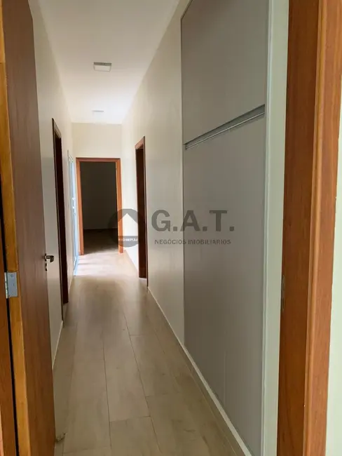 Foto 7 de Casa de Condomínio com 3 quartos para alugar, 215m2 em Aracoiaba Da Serra - SP