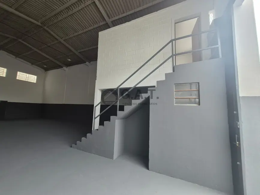 Armazém / Galpão para alugar, 220m2 em Jardim Leocádia, Sorocaba - SP - imagem 9 Foto 9 de Armazém / Galpão para alugar, 220m2 em Jardim Leocádia, Sorocaba - SP