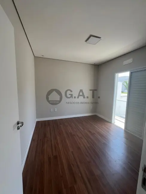 Casa de Condomínio com 3 quartos à venda, 170m2 em Wanel Ville, Sorocaba - SP - imagem 6 Foto 6 de Casa de Condomínio com 3 quartos à venda, 170m2 em Wanel Ville, Sorocaba - SP