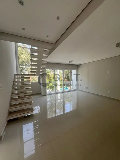 Casa de Condomínio com 3 quartos à venda, 170m2 em Wanel Ville, Sorocaba - SP - imagem 1 Foto 1 de Casa de Condomínio com 3 quartos à venda, 170m2 em Wanel Ville, Sorocaba - SP