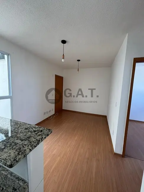 Foto 4 de Apartamento com 2 quartos à venda, 40m2 em Jardim Guarujá, Sorocaba - SP