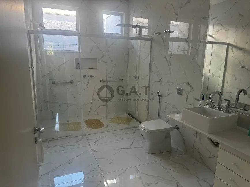 Casa de Condomínio com 3 quartos à venda, 328m2 em Jardim Residencial Tivoli Park, Sorocaba - SP - imagem 7 Foto 7 de Casa de Condomínio com 3 quartos à venda, 328m2 em Jardim Residencial Tivoli Park, Sorocaba - SP