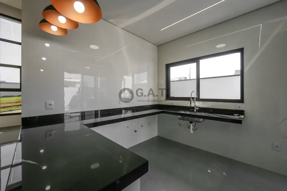 Casa de Condomínio com 3 quartos à venda, 137m2 em Jardim Novo Horizonte, Sorocaba - SP - imagem 8 Foto 8 de Casa de Condomínio com 3 quartos à venda, 137m2 em Jardim Novo Horizonte, Sorocaba - SP