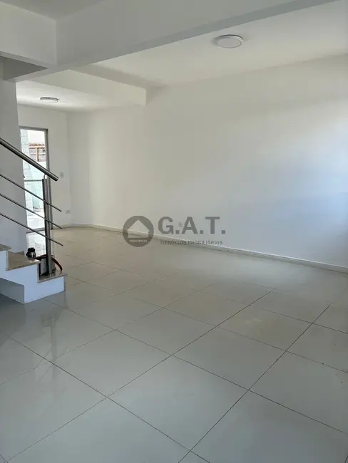 Foto 2 de Casa de Condomínio com 3 quartos para alugar, 94m2 em Bairro da Vossoroca, Sorocaba - SP