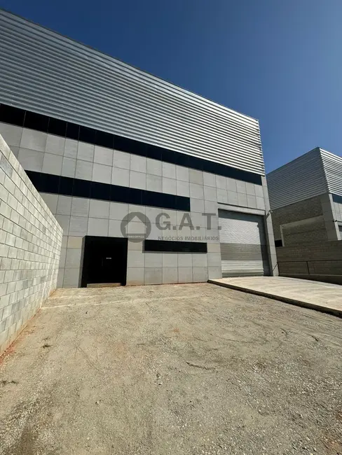 Foto 2 de Armazém / Galpão para alugar, 900m2 em Parque Empresarial das Mangueiras, Sorocaba - SP