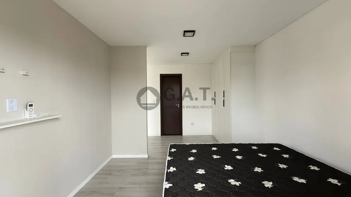 Foto 6 de Apartamento com 1 quarto para alugar, 60m2 em Jardim Guadalajara, Sorocaba - SP