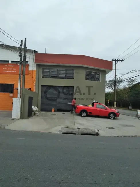 Foto 2 de Armazém / Galpão para alugar, 328m2 em Jardim Leocádia, Sorocaba - SP