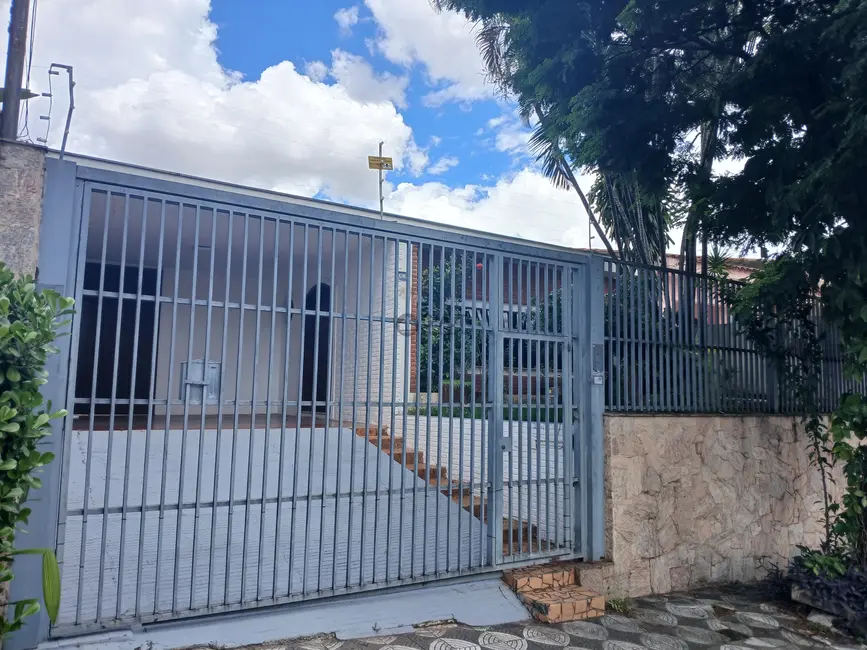Foto 2 de Casa com 3 quartos à venda, 208m2 em Vila Trujillo, Sorocaba - SP