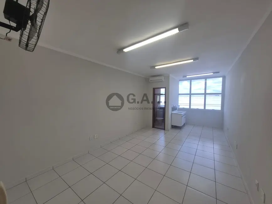 Foto 9 de Sala Comercial para alugar, 31m2 em Conjunto Habitacional Júlio de Mesquita Filho, Sorocaba - SP