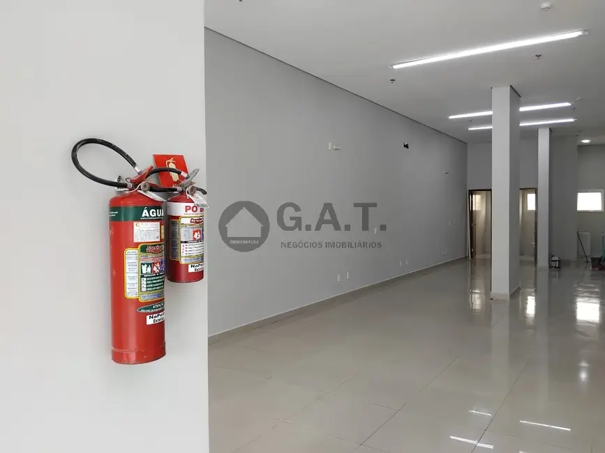 Sala Comercial à venda, 143m2 em Vila Trujillo, Sorocaba - SP - imagem 1 Foto 1 de Sala Comercial à venda, 143m2 em Vila Trujillo, Sorocaba - SP