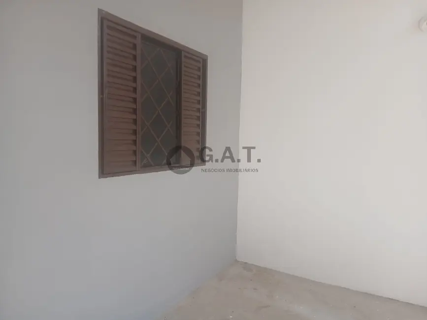 Casa com 2 quartos para alugar, 80m2 em Jardim Piazza di Roma, Sorocaba - SP - imagem 8 Foto 8 de Casa com 2 quartos para alugar, 80m2 em Jardim Piazza di Roma, Sorocaba - SP