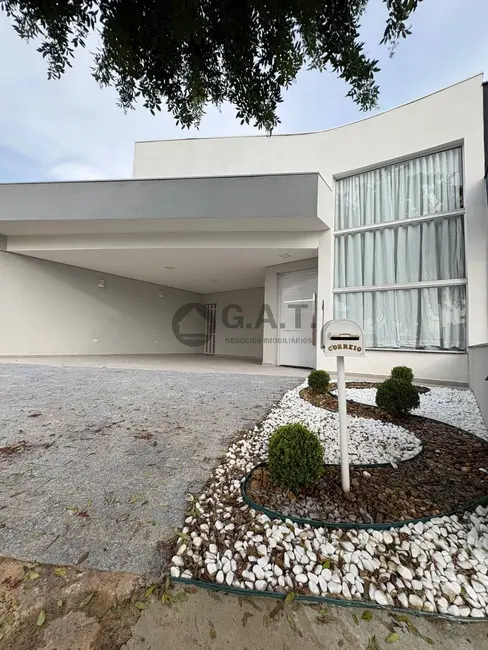 Foto 1 de Casa de Condomínio com 2 quartos à venda, 100m2 em Cajuru do Sul, Sorocaba - SP