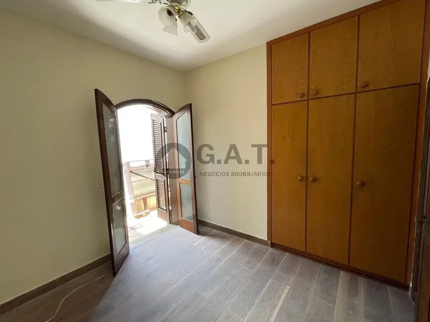 Foto 8 de Casa com 3 quartos para alugar, 216m2 em Vila Progresso, Sorocaba - SP