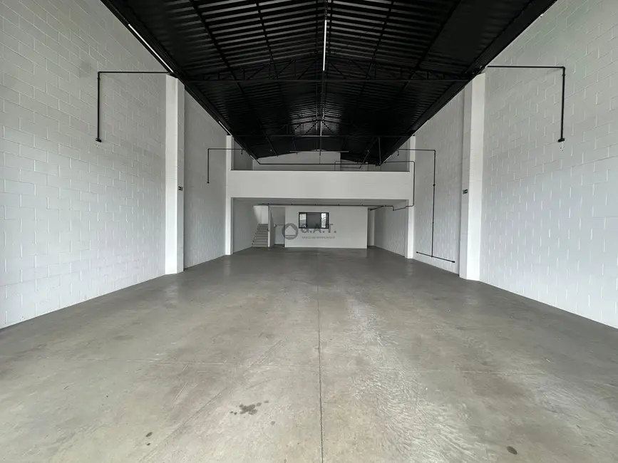Foto 1 de Armazém / Galpão para alugar, 306m2 em Jardim Maria Antônia Prado, Sorocaba - SP