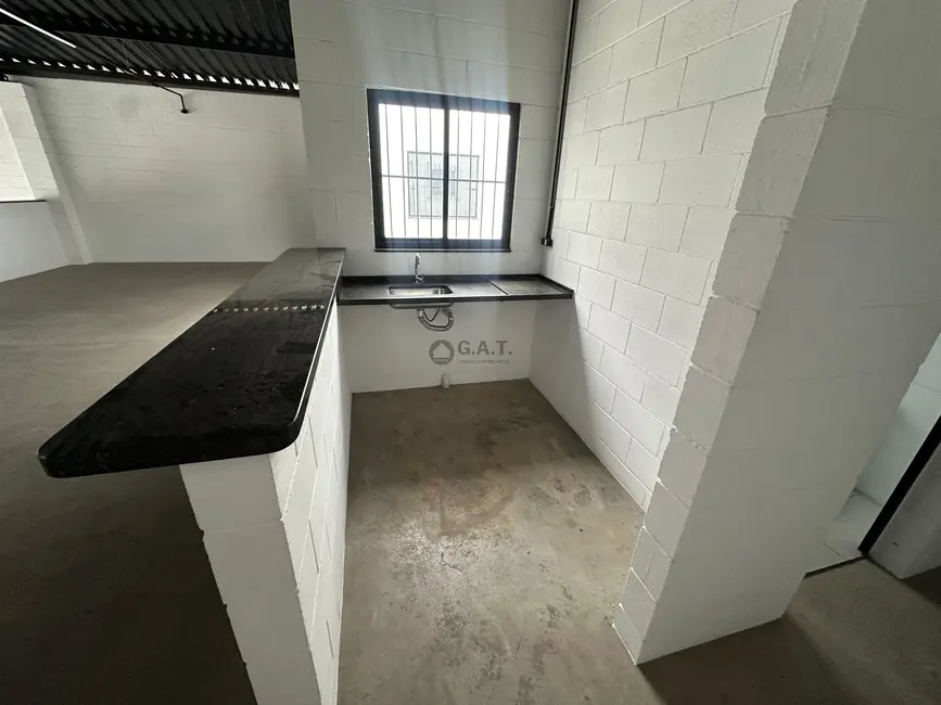 Foto 3 de Armazém / Galpão para alugar, 306m2 em Jardim Maria Antônia Prado, Sorocaba - SP