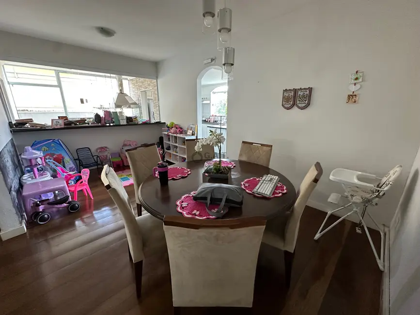 Foto 8 de Casa com 4 quartos para alugar, 410m2 em Vila Trujillo, Sorocaba - SP