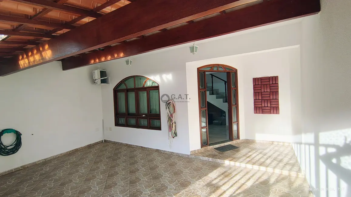 Casa com 3 quartos à venda, 237m2 em Jardim Simus, Sorocaba - SP - imagem 5 Foto 5 de Casa com 3 quartos à venda, 237m2 em Jardim Simus, Sorocaba - SP