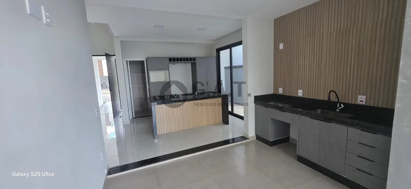 Foto 7 de Casa de Condomínio com 3 quartos para alugar, 180m2 em Brigadeiro Tobias, Sorocaba - SP