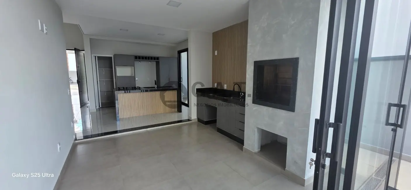 Foto 1 de Casa de Condomínio com 3 quartos para alugar, 180m2 em Brigadeiro Tobias, Sorocaba - SP