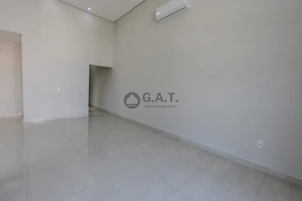 Foto 4 de Casa de Condomínio com 3 quartos para alugar, 180m2 em Brigadeiro Tobias, Sorocaba - SP