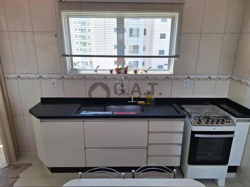 Foto 4 de Apartamento com 2 quartos à venda, 52m2 em Jardim Leocádia, Sorocaba - SP
