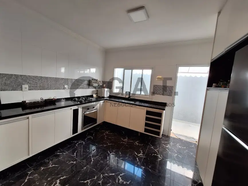 Foto 9 de Casa com 3 quartos à venda, 155m2 em Vila Fiori, Sorocaba - SP