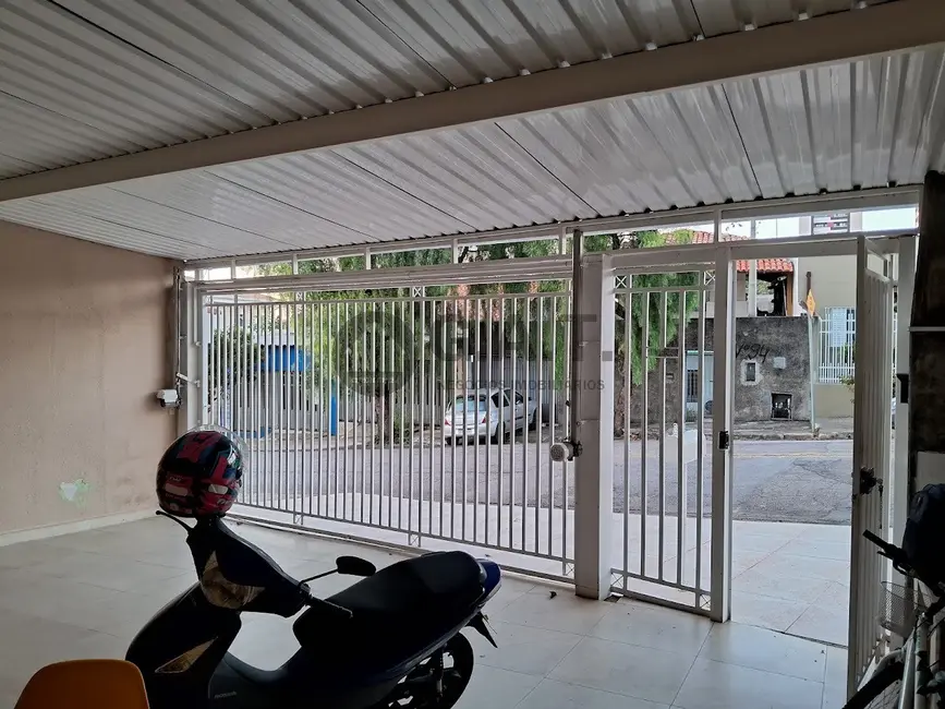 Foto 3 de Casa com 4 quartos para alugar, 124m2 em Jardim Guarujá, Sorocaba - SP