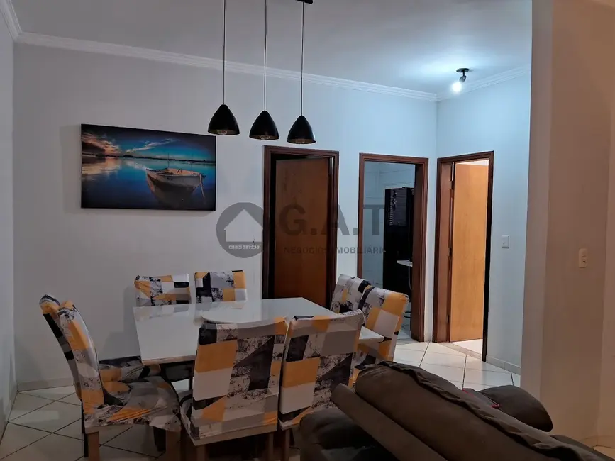 Foto 8 de Casa com 4 quartos para alugar, 124m2 em Jardim Guarujá, Sorocaba - SP