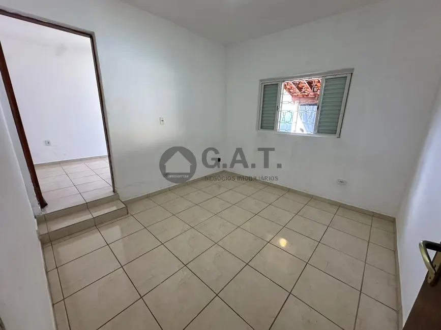 Foto 8 de Casa com 4 quartos para alugar, 110m2 em Vila Nova Sorocaba, Sorocaba - SP