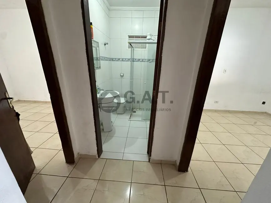 Foto 3 de Casa com 4 quartos para alugar, 110m2 em Vila Nova Sorocaba, Sorocaba - SP