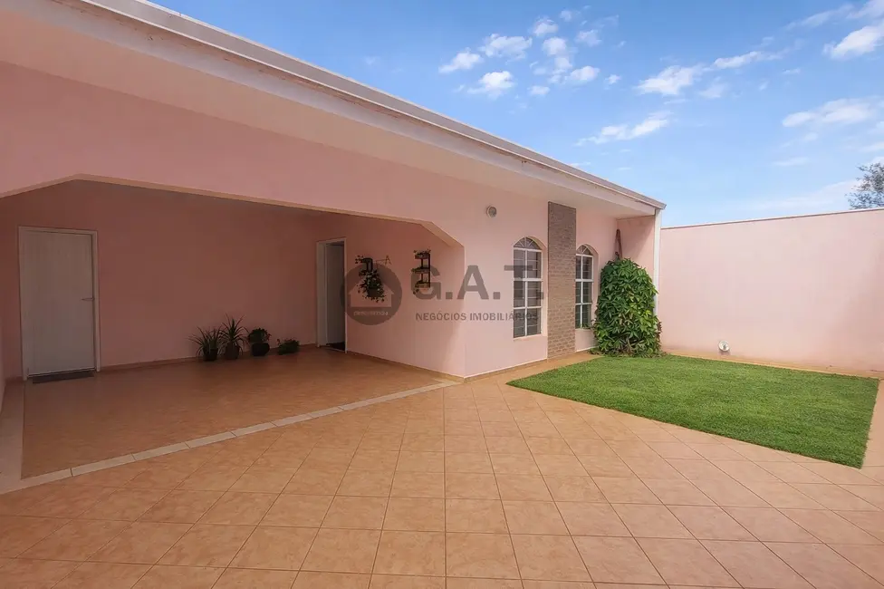 Foto 1 de Casa com 4 quartos à venda, 250m2 em Jardim Pires de Mello, Sorocaba - SP