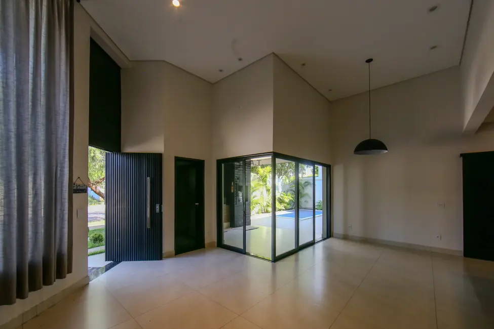 Foto 3 de Casa de Condomínio com 3 quartos para alugar, 153m2 em Sorocaba - SP