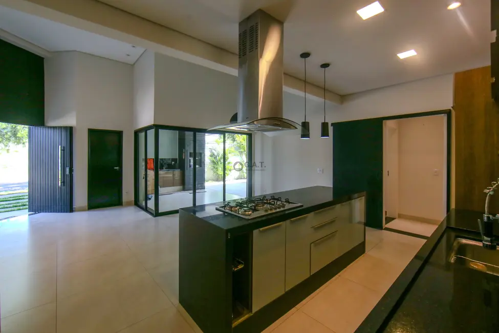 Foto 8 de Casa de Condomínio com 3 quartos para alugar, 153m2 em Sorocaba - SP