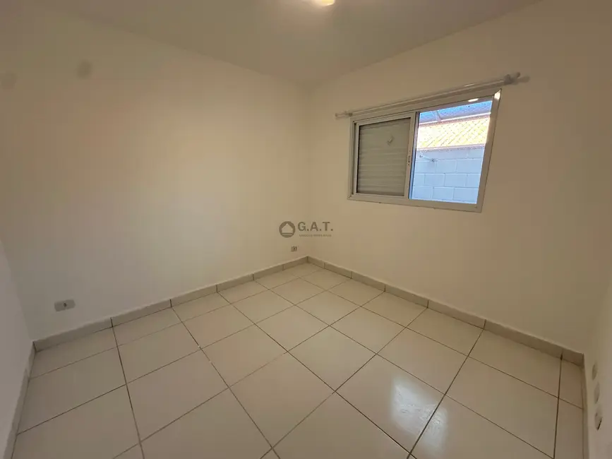 Foto 5 de Casa de Condomínio com 2 quartos para alugar, 50m2 em Jardim Santa Esmeralda, Sorocaba - SP