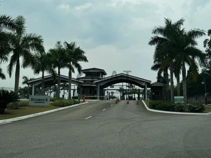 Foto 7 de Casa de Condomínio com 4 quartos à venda, 283m2 em Aracoiaba Da Serra - SP