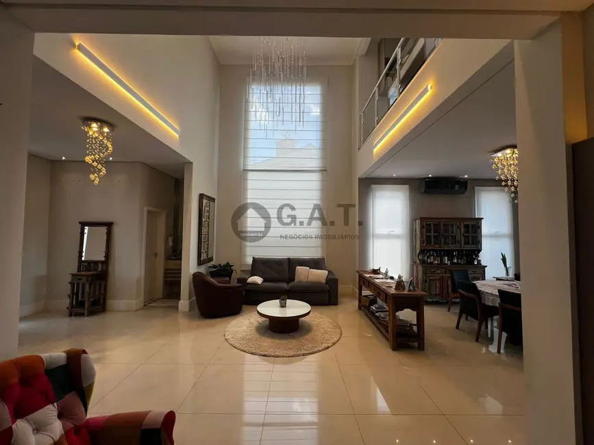 Foto 1 de Casa de Condomínio com 4 quartos para alugar, 335m2 em Sorocaba - SP