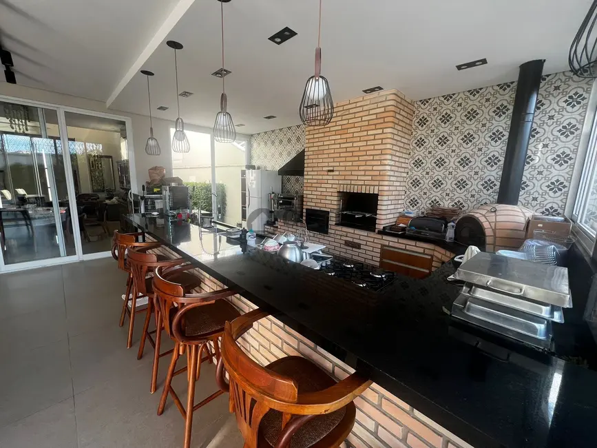 Foto 9 de Casa de Condomínio com 4 quartos para alugar, 335m2 em Sorocaba - SP