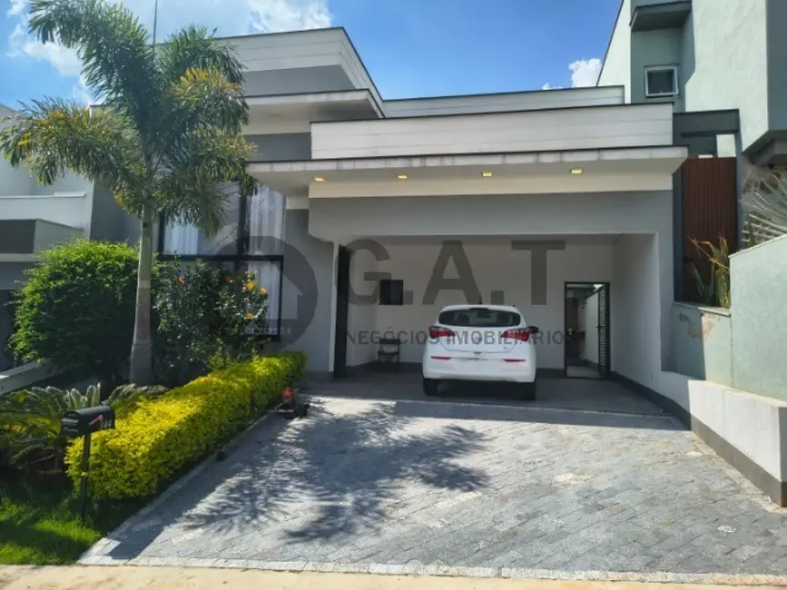 Casa de Condomínio com 3 quartos à venda, 180m2 em Sorocaba - SP - imagem 3 Foto 3 de Casa de Condomínio com 3 quartos à venda, 180m2 em Sorocaba - SP