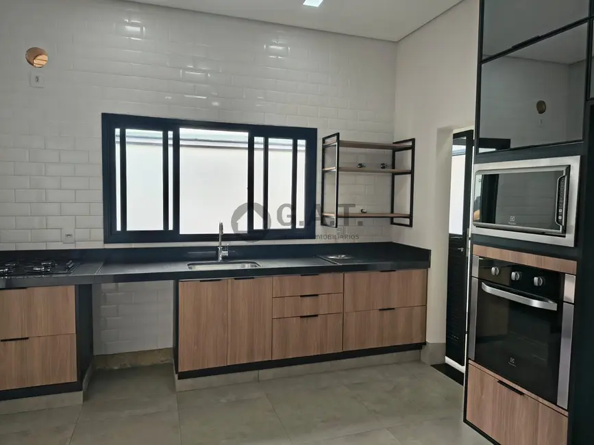 Foto 5 de Casa de Condomínio com 3 quartos para alugar, 180m2 em Sorocaba - SP