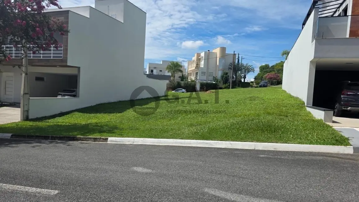 Foto 2 de Terreno / Lote à venda, 300m2 em Parque Esplanada, Votorantim - SP