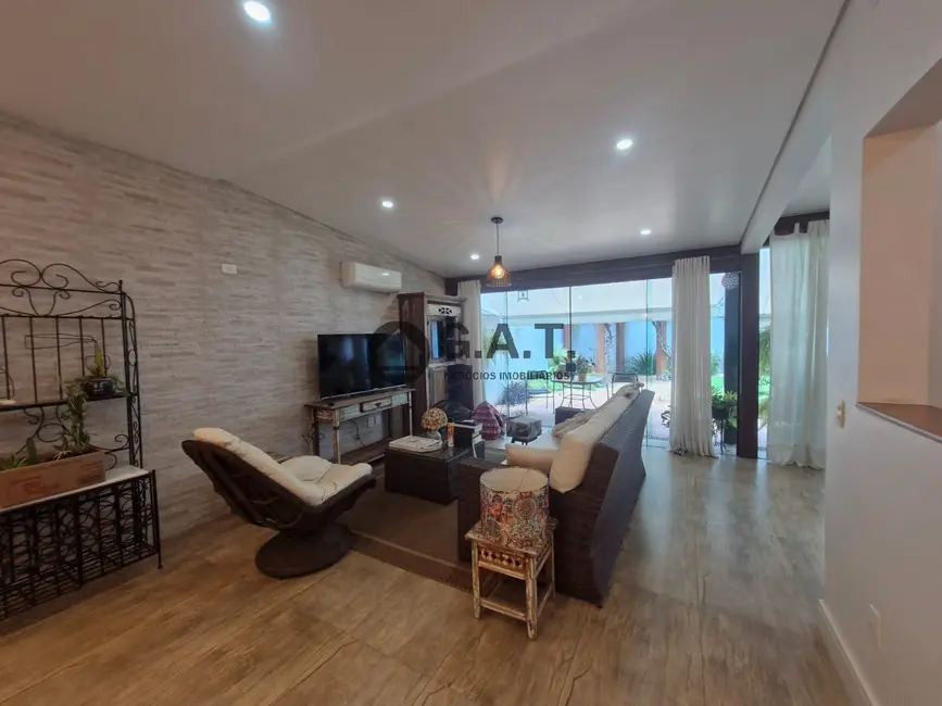 Foto 5 de Casa com 3 quartos à venda, 305m2 em Jardim Bandeirantes, Sorocaba - SP