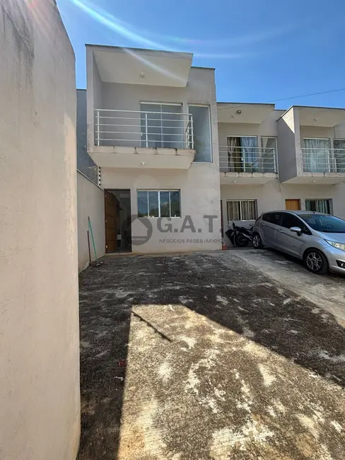Foto 4 de Casa com 2 quartos para alugar, 80m2 em Jardim Santa Rosa, Sorocaba - SP