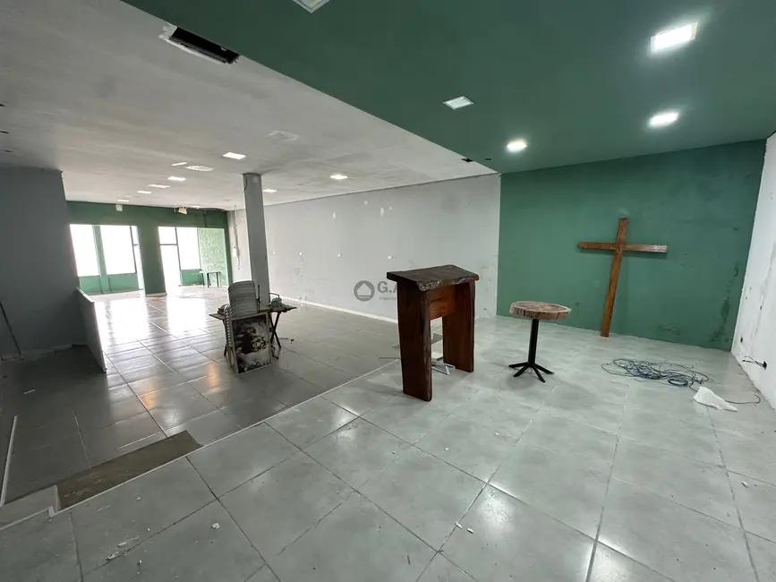 Sala Comercial para alugar, 250m2 em Vossoroca, Votorantim - SP - imagem 7 Foto 7 de Sala Comercial para alugar, 250m2 em Vossoroca, Votorantim - SP