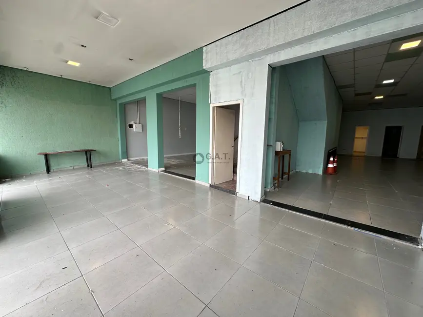 Sala Comercial para alugar, 250m2 em Vossoroca, Votorantim - SP - imagem 1 Foto 1 de Sala Comercial para alugar, 250m2 em Vossoroca, Votorantim - SP