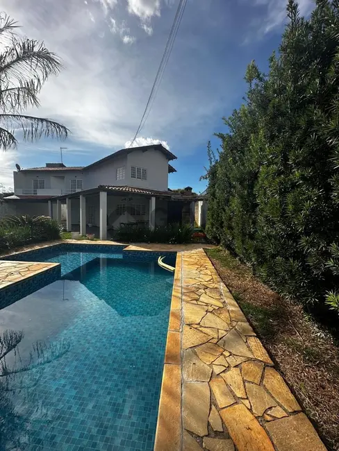 Foto 1 de Chácara com 3 quartos à venda, 240m2 em Sorocaba - SP