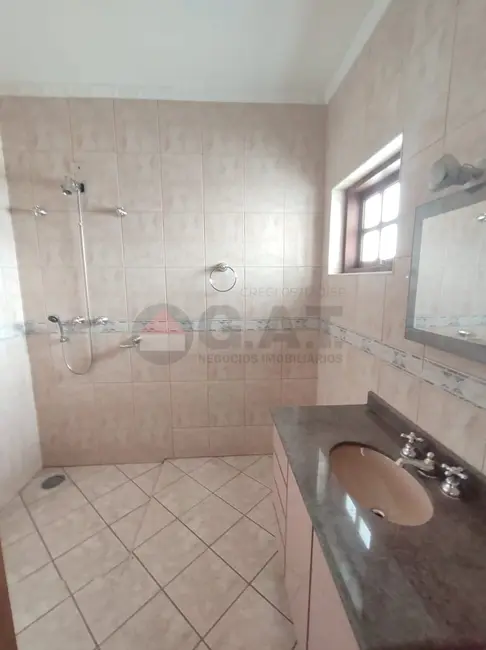 Foto 9 de Casa com 3 quartos para alugar, 800m2 em Vila Trujillo, Sorocaba - SP